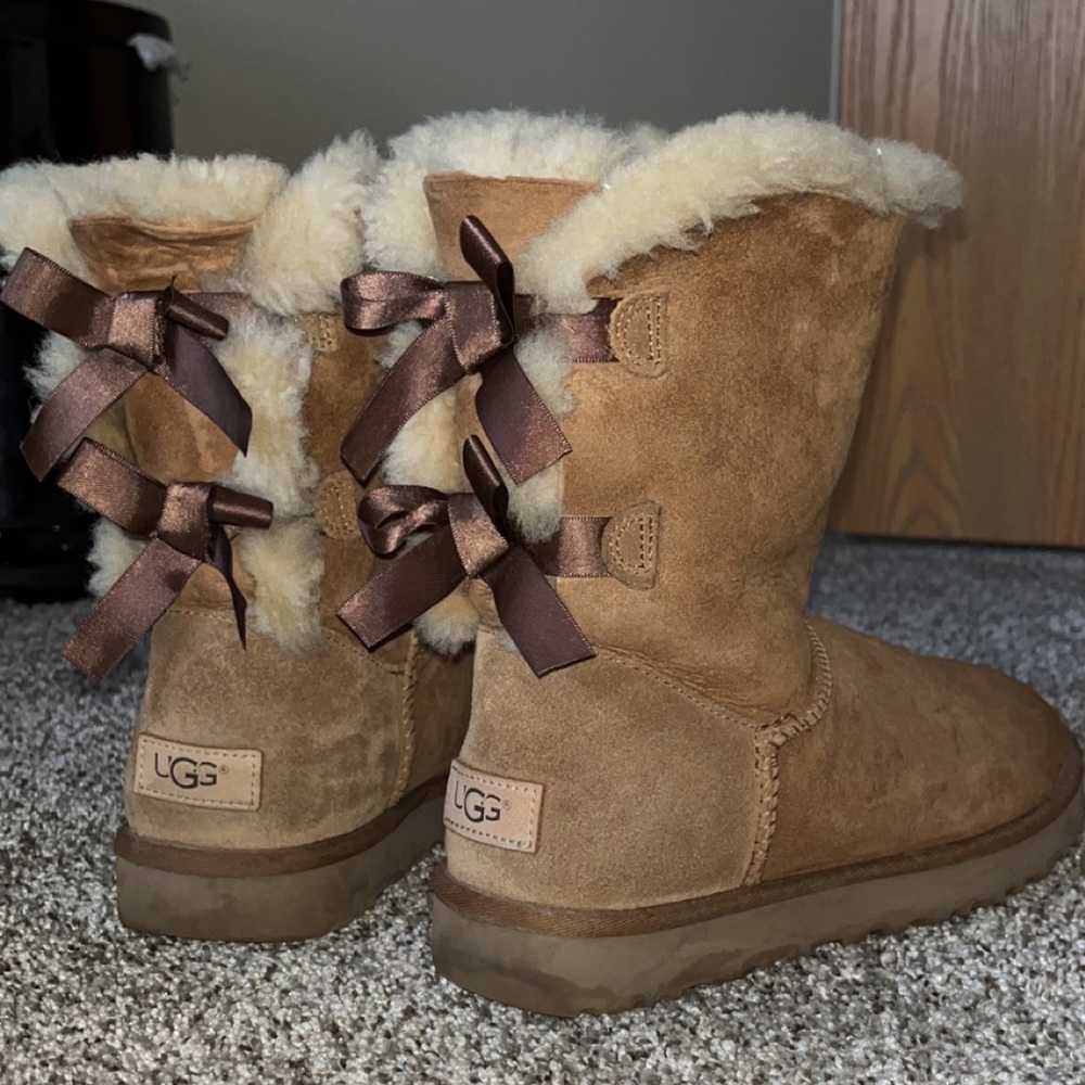 Bailey Bow Uggs